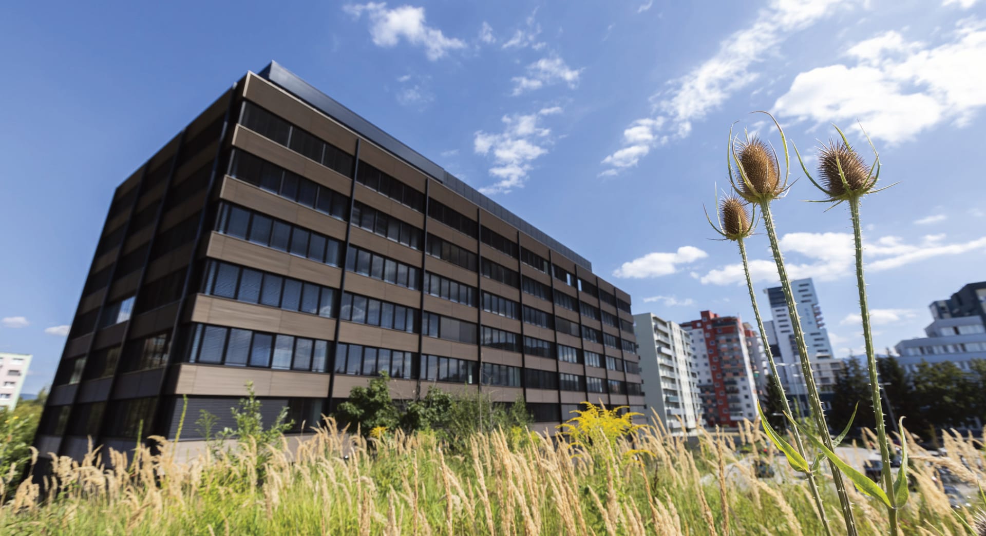 Fasáda administratívnej budovy Obchodná 3D, Nordcity Žilina, developer Reinoo a.s. Žilina