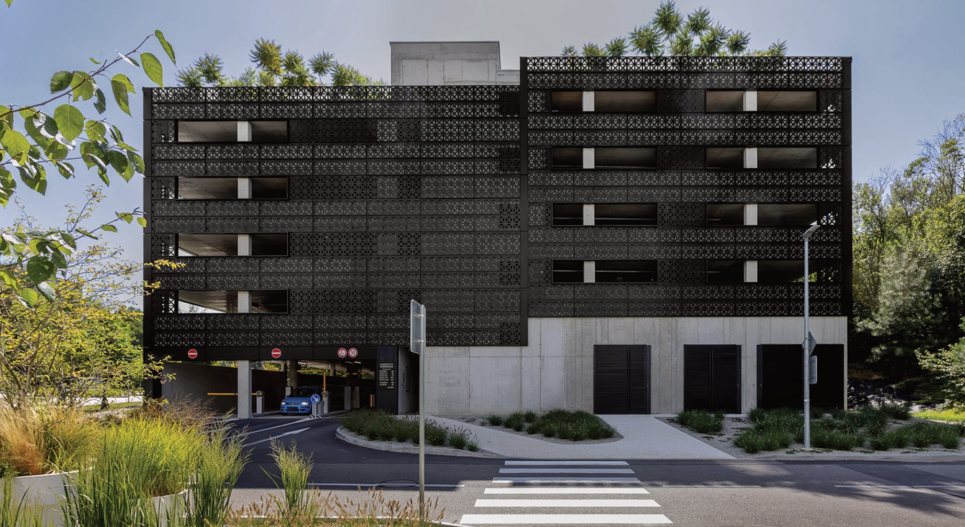 Fasáda parkovacieho domu Poštová, Nordcity Žilina, developer Reinoo a.s. Žilina